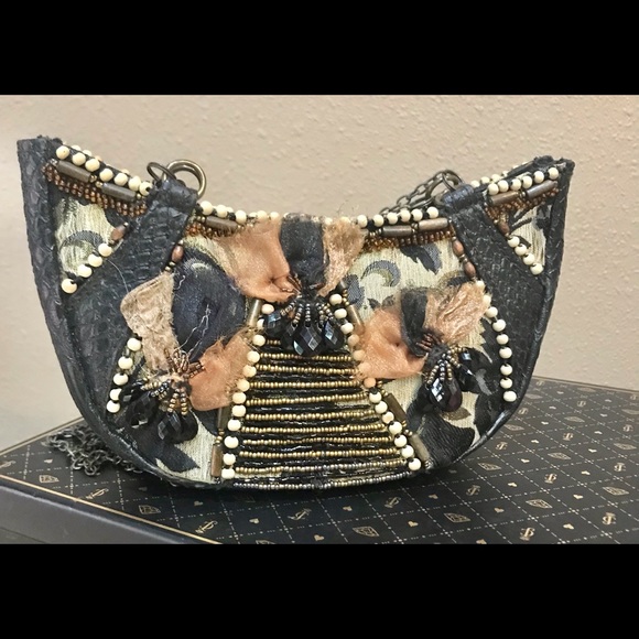 Mary Frances one of a kind embellished mini bag - Picture 4 of 7
